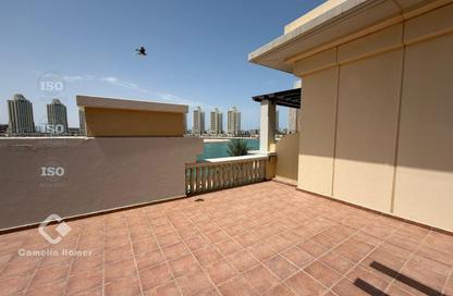 Apartment - 2 Bedrooms - 3 Bathrooms for rent in Viva East - Viva Bahriyah - The Pearl Island - Doha