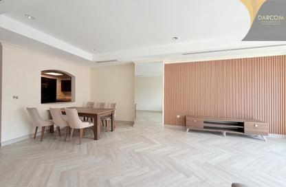 Apartment - 1 Bedroom - 2 Bathrooms for rent in East Porto Drive - Porto Arabia - The Pearl Island - Doha
