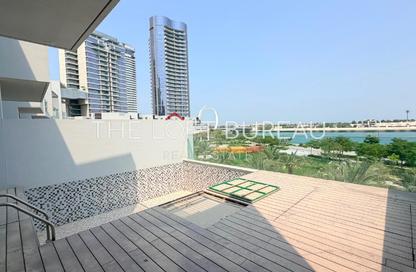 Townhouse - 3 Bedrooms - 4 Bathrooms for sale in Seef Waterfront - Lusail City - Lusail