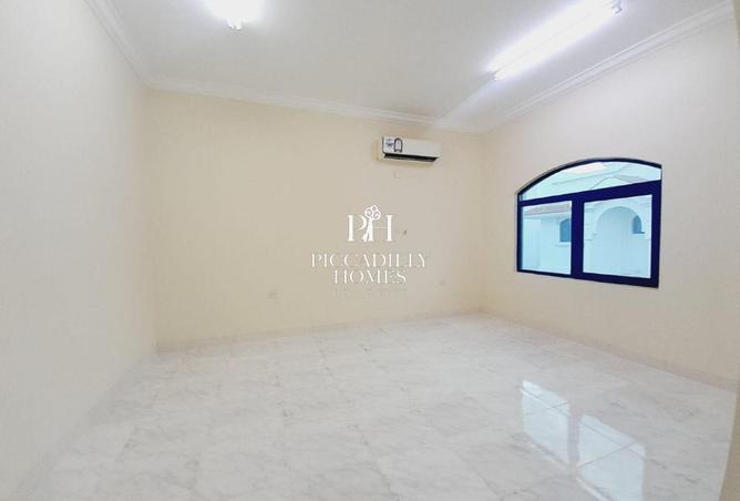 52501143 - Property Image 3