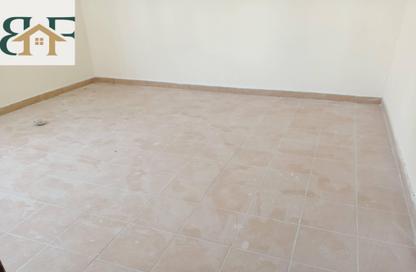 Apartment - 1 Bedroom - 1 Bathroom for rent in Bin Omran - Fereej Bin Omran - Doha
