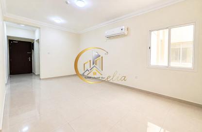 Apartment - 1 Bedroom - 2 Bathrooms for rent in Fereej Kulaib - Doha Apartment - 1 Bedroom - 2 Bathrooms for rent in Fereej Kulaib - Doha