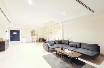 Apartment - 1 - 2 for sale in West Porto Drive - Porto Arabia - The Pearl Island - Doha