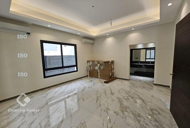 1001599 - Property Image 3