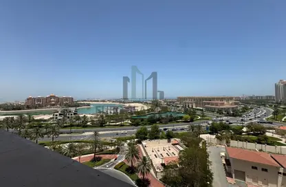 Apartment - 2 Bedrooms - 4 Bathrooms for rent in East Porto Drive - Porto Arabia - The Pearl Island - Doha