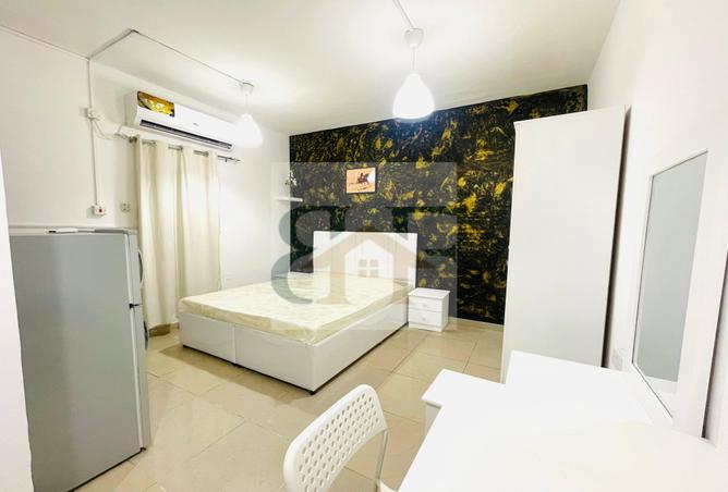 1001885 - Property Image 2