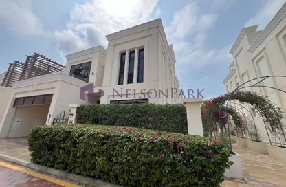 Villa - 4 Bedrooms - 5 Bathrooms for rent in Giardino Gardens - Giardino Villas - The Pearl Island - Doha