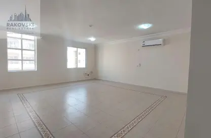 Apartment - 3 Bedrooms - 3 Bathrooms for rent in Anas Street - Fereej Bin Mahmoud North - Fereej Bin Mahmoud - Doha