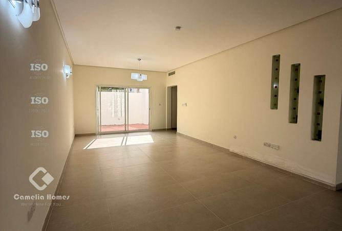 54103456 - Property Image 2