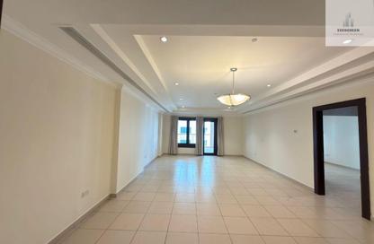 Apartment - 1 Bedroom - 2 Bathrooms for rent in East Porto Drive - Porto Arabia - The Pearl Island - Doha