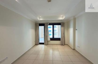 Apartment - 1 Bedroom - 2 Bathrooms for rent in East Porto Drive - Porto Arabia - The Pearl Island - Doha Apartment - 1 Bedroom - 2 Bathrooms for rent in East Porto Drive - Porto Arabia - The Pearl Island - Doha