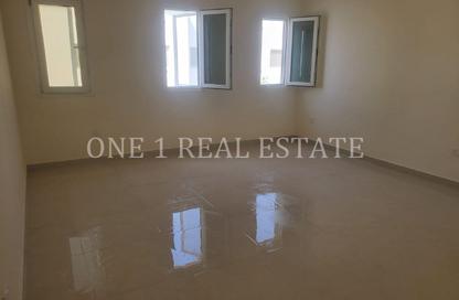 Villa - 5 Bedrooms - 5 Bathrooms for rent in Umm Salal Mahammad - Umm Salal City - Doha