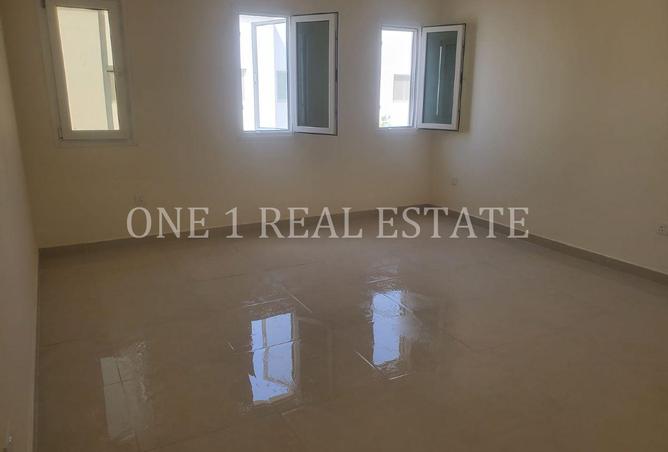 58145340 - Property Image 3