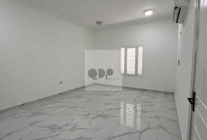 63313987 - Property Image 2