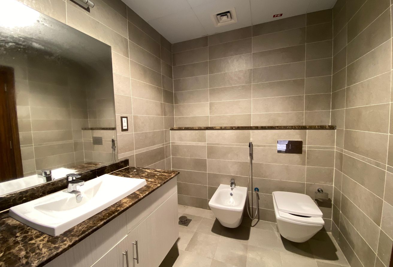 High-Floor 2 BHK S.F Apartment | Balcony | 9,999qr thumbnail 19