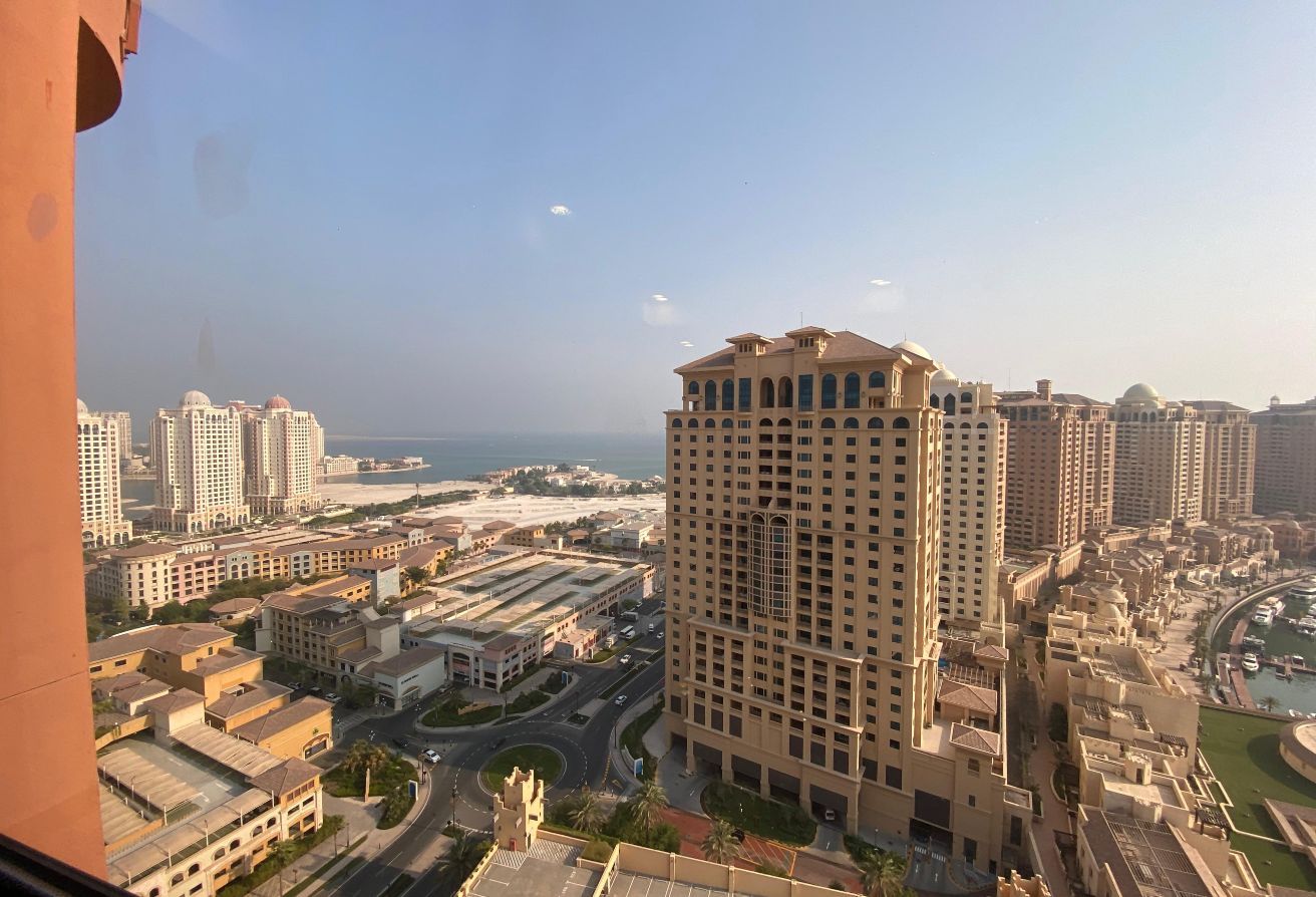 High-Floor 2 BHK S.F Apartment | Balcony | 9,999qr thumbnail 4