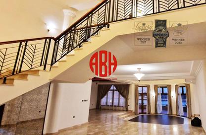 مجمع سكني - 5 غرف نوم - 6 حمامات للايجار في فلل واست باي لاغون - وست باي لاجون - بحيرة وست لاجون - الدوحة