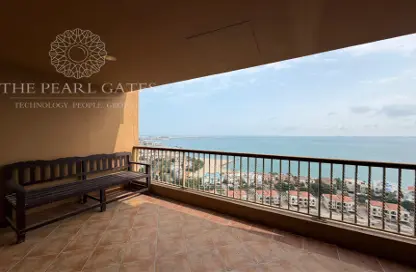 شقة - 2 غرف نوم - 3 حمامات للايجار في طريق بورتو الشرقي - بورتو أرابيا - جزيرة اللؤلؤة - الدوحة