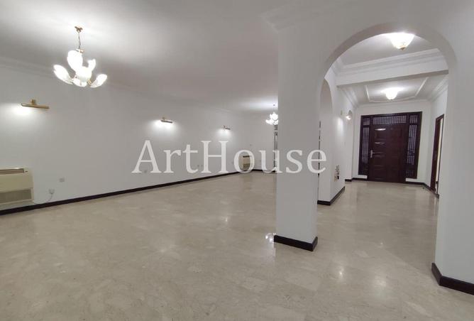 61560415 - Property Main Image