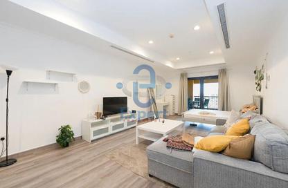 Apartment - Studio - 1 for rent in East Porto Drive - Porto Arabia - The Pearl Island - Doha Apartment - Studio - 1 for rent in East Porto Drive - Porto Arabia - The Pearl Island - Doha