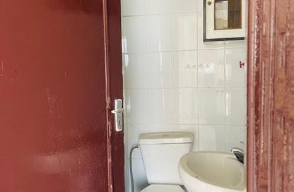Shop - Studio - 1 for rent in Muaither Area - Al Rayyan - Doha
