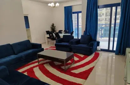 Apartment - 2 Bedrooms - 2 Bathrooms for rent in West Bay - West Bay - Doha