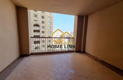 Apartment - 1 Bedroom - 2 Bathrooms for rent in West Porto Drive - Porto Arabia - The Pearl Island - Doha