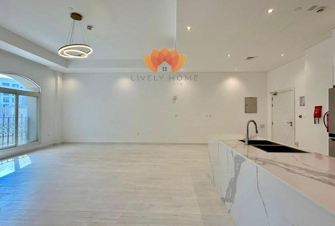 STYLISH TWO BEDROOM | SEMI FURNISHED | BILLS INCLU