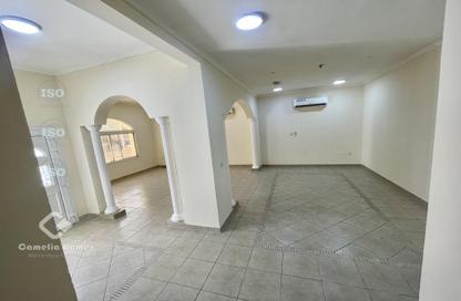 Villa - 3 Bedrooms - 3 Bathrooms for rent in Wadi Al Markh - Muraikh - AlMuraikh - Doha
