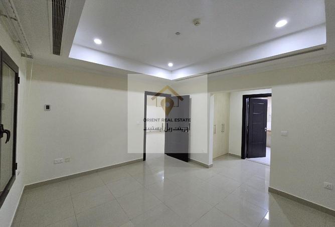 1013801 - Property Image 2