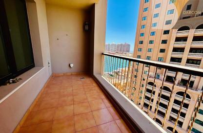 Apartment - 2 Bedrooms - 3 Bathrooms for rent in East Porto Drive - Porto Arabia - The Pearl Island - Doha