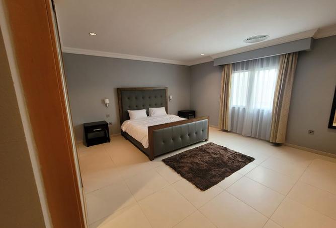 1001743 - Property Image 3