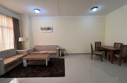 Apartment - 2 Bedrooms - 3 Bathrooms for rent in Musheireb Apartments - Musheireb - Doha