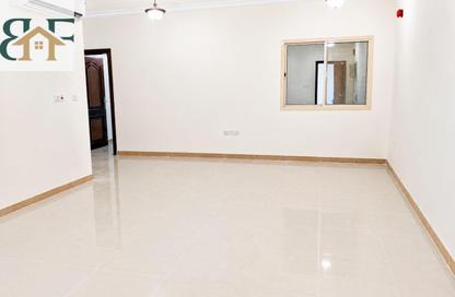 Apartment - 2 Bedrooms - 2 Bathrooms for rent in Al Mansoura - Al Mansoura - Doha