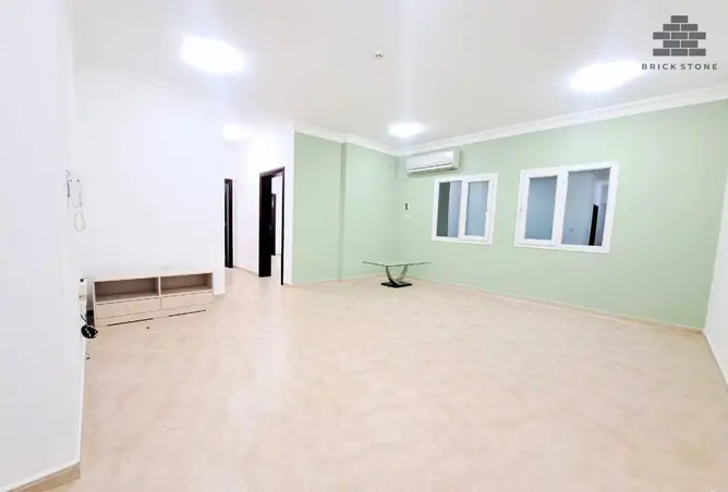 62182131 - Property Image 2