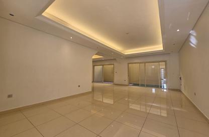 مجمع سكني - 4 غرف نوم - 5 حمامات للايجار في شارع الجامعه - المرخية - الدوحة مجمع سكني - 4 غرف نوم - 5 حمامات للايجار في شارع الجامعه - المرخية - الدوحة