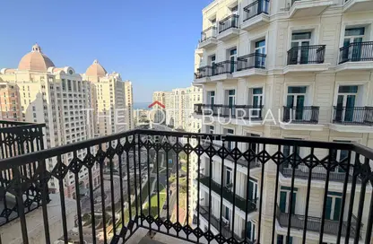 Apartment - 2 Bedrooms - 3 Bathrooms for rent in Floresta Gardens - Floresta Gardens - The Pearl Island - Doha