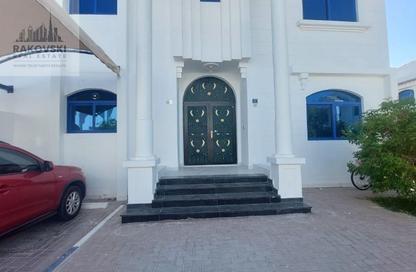 Compound - 5 Bedrooms - 3 Bathrooms for rent in Al Nuaija Street - Al Nuaija - Doha