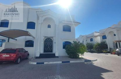 Compound - 5 Bedrooms - 3 Bathrooms for rent in Al Nuaija Street - Al Nuaija - Doha