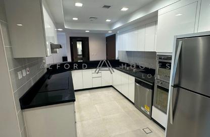 Apartment - 2 Bedrooms - 4 Bathrooms for sale in Viva East - Viva Bahriyah - The Pearl Island - Doha