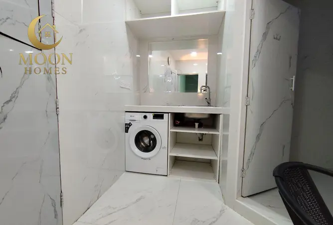 64418108 - Property Image 3