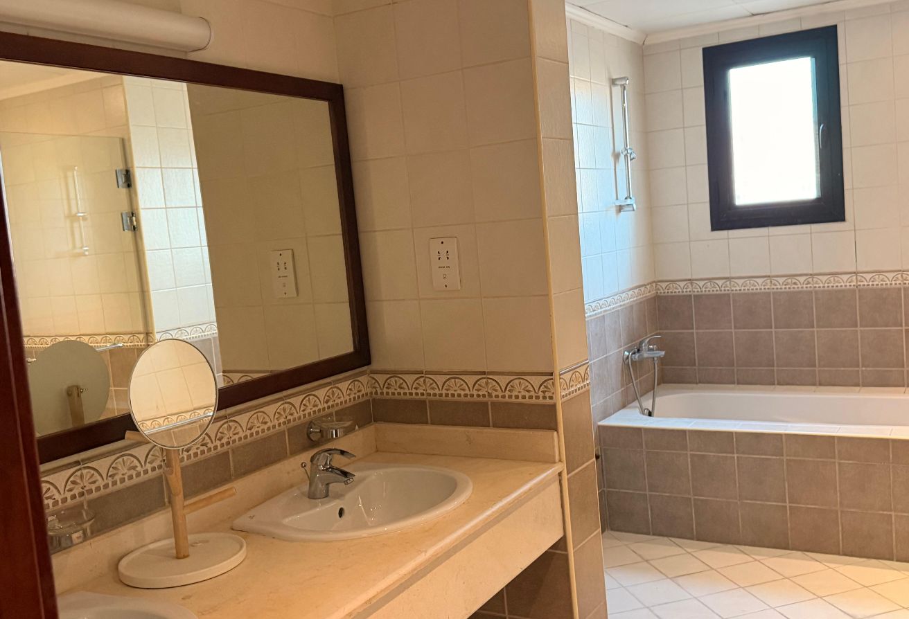2 BHK Fully Furnished Apartment  | Porto Arabia thumbnail 5