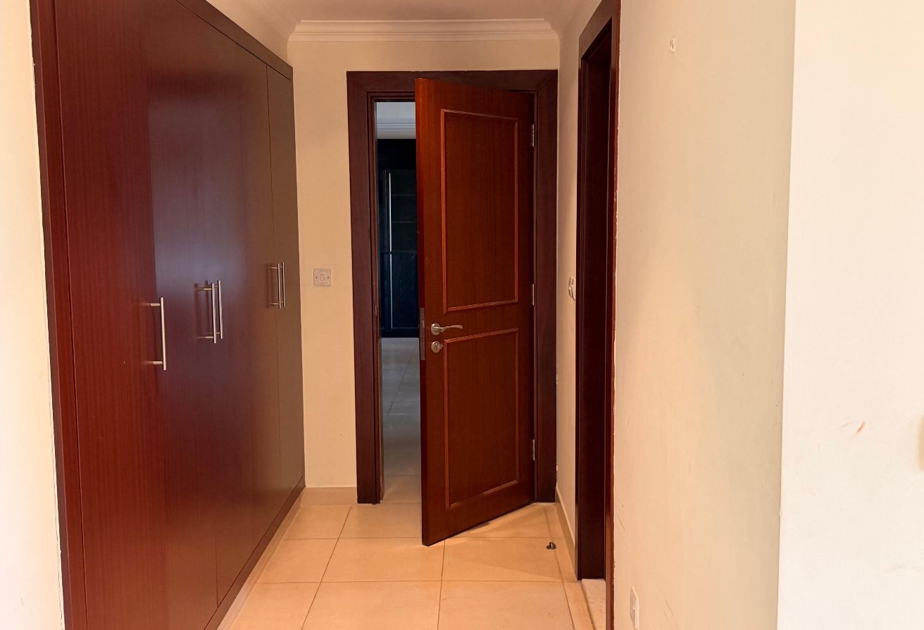 2 BHK Fully Furnished Apartment  | Porto Arabia thumbnail 10