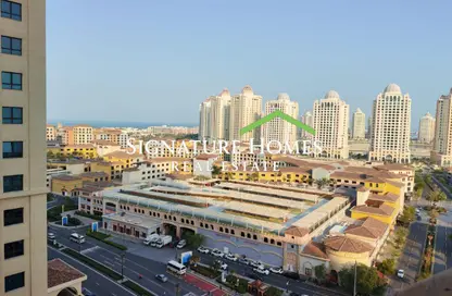 Apartment - 1 Bedroom - 2 Bathrooms for rent in Tower 13 - Porto Arabia - The Pearl Island - Doha