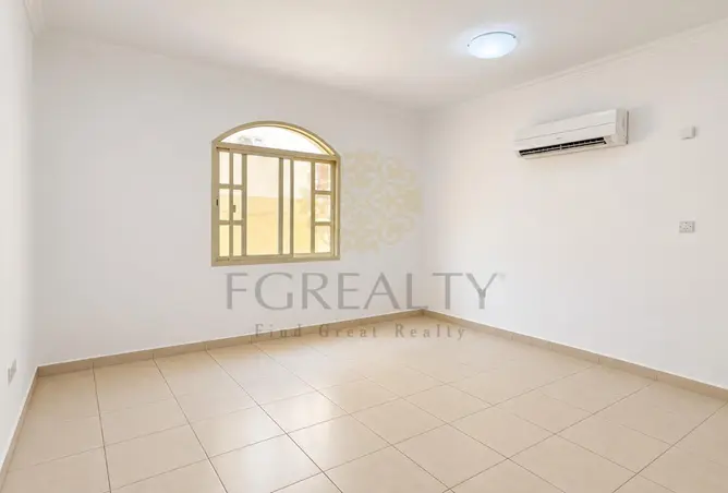 64032826 - Property Image 2