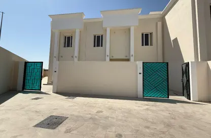 Villa - 7+ Bedrooms - 7 Bathrooms for rent in Al Kheesa - Al Kheesa - Umm Salal Mohammed