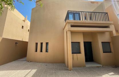 مجمع سكني - 3 غرف نوم - 3 حمامات للايجار في شارع تدمر - طريق المطار القديم - الدوحة