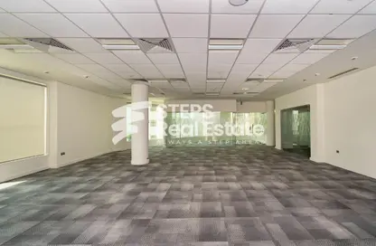 Office Space - Studio - 1 Bathroom for rent in West Bay Tower - West Bay - West Bay - Doha Office Space - Studio - 1 Bathroom for rent in West Bay Tower - West Bay - West Bay - Doha