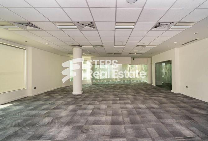 57565189 - Property Main Image