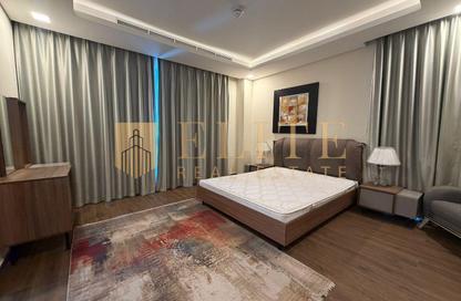 Apartment - 1 - 2 for rent in Hilton Doha The Pearl Residences - Abraj Quartiers - The Pearl Island - Doha